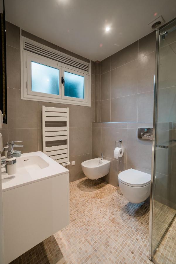 Suite Cocteau : Au Coeur De La Rive Gauche, Neuf, Design, 2/4/6 Personnes Paris Exteriör bild